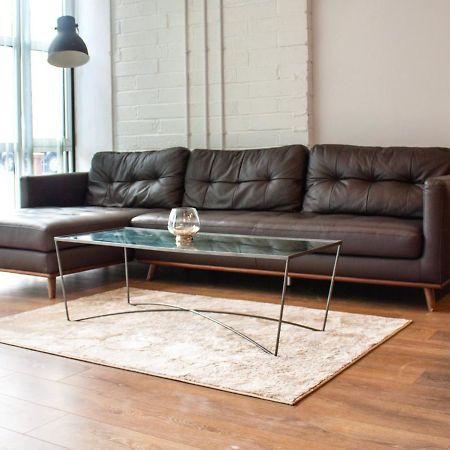 Spacious Industrial Style Apartment London Exterior photo